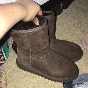 Chocolate uggs size 5